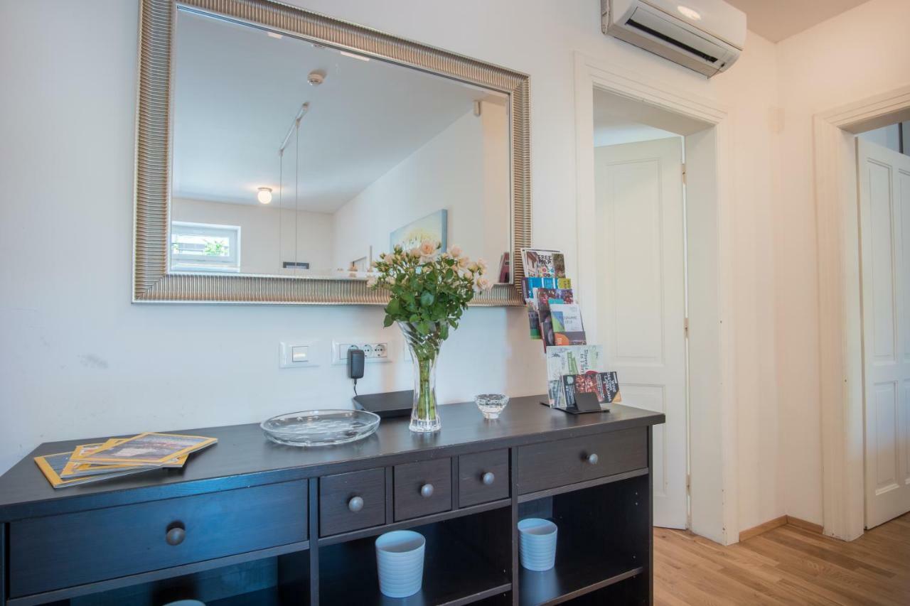 Luxury Central Apartment Ljubljana Luaran gambar