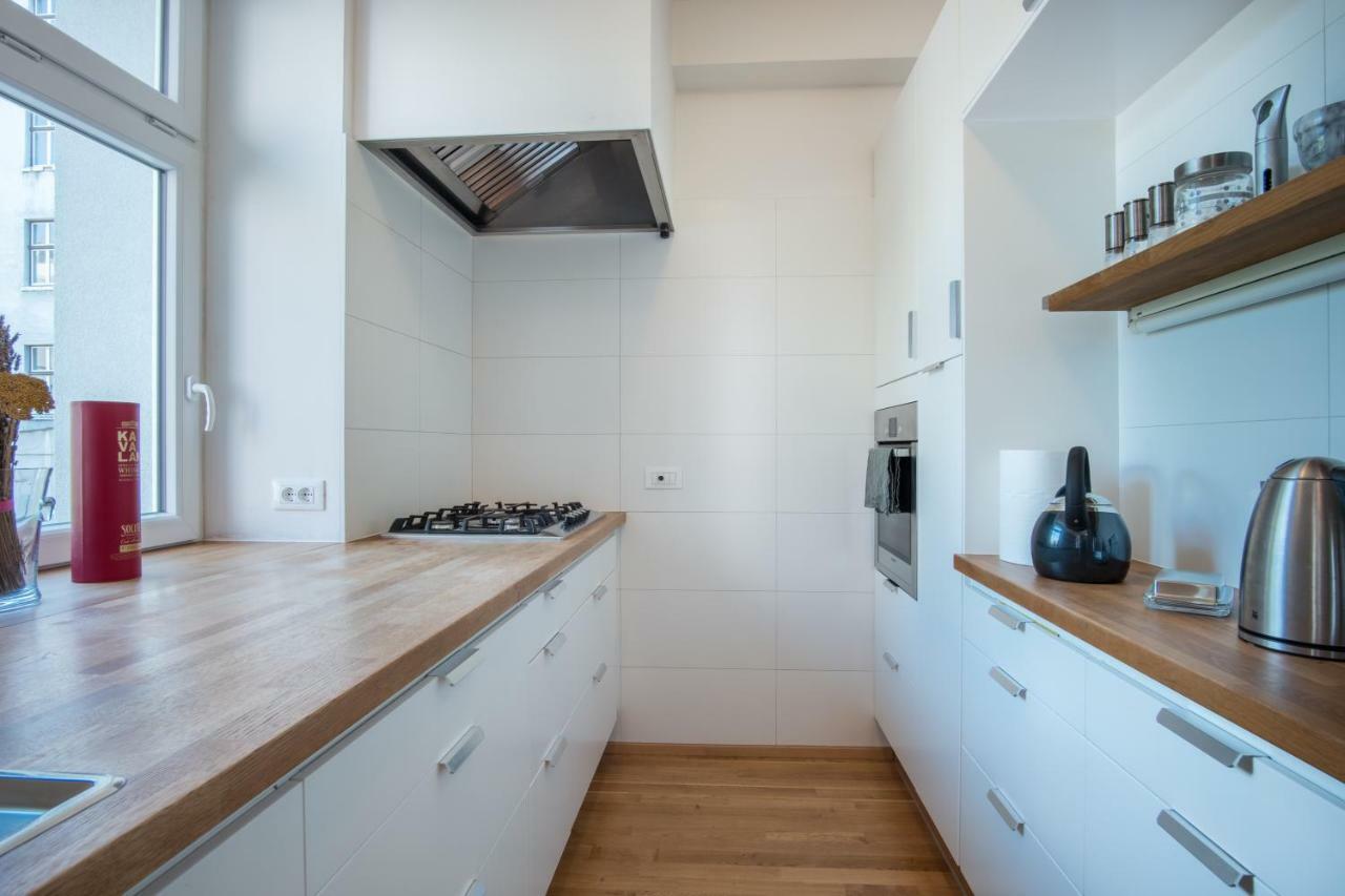 Luxury Central Apartment Ljubljana Luaran gambar